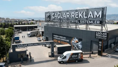 Endüstriyel Gücü Yansıtan Fabrika Tabela Tasarımları